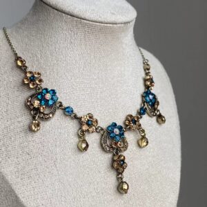 Heart-Shaped Flower Pendant Necklace, Heavily Aged Collarbone Chain