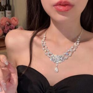Luxury Pearl Rhinestone Necklace Sparkling Beads Double Layer Necklace Neck Jewelry Accessory Elegant Pearl Collarbone Chain
