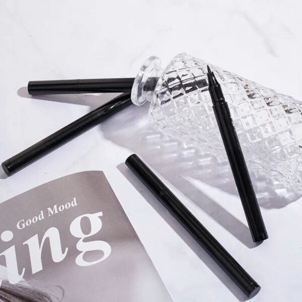 Suake Smooth Quick-Drying Eyeliner Pen Non-Leaking Long-Lasting Smudge-Proof Waterproof Mineral Makeup for Eyes - Image 2