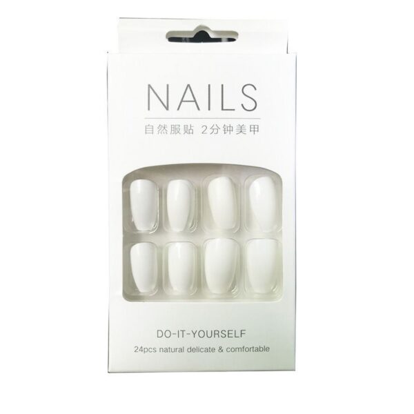 nails no 3